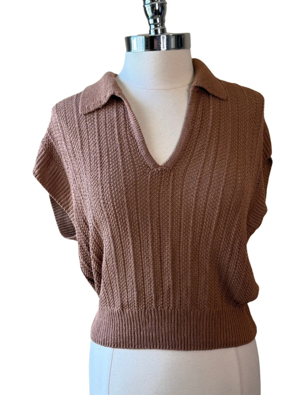 Z SUPPLY V-Neck Sweater Size Large Collared Brown